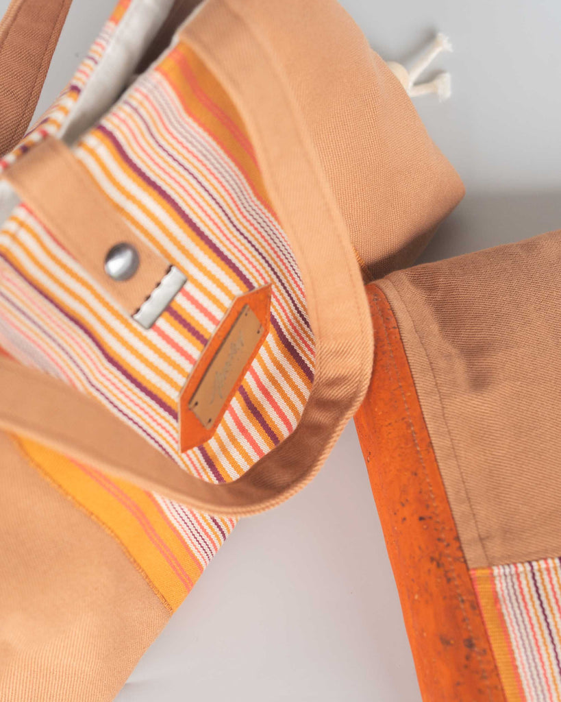 sac et trousse assortie