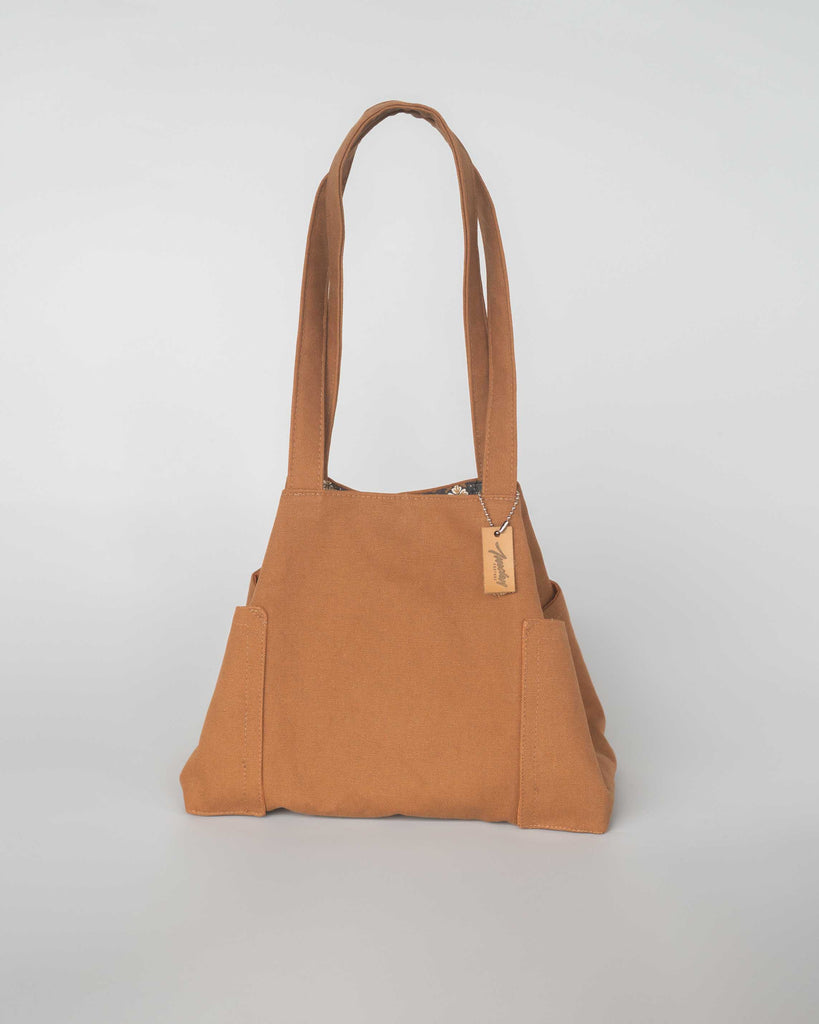 sac traèze en tissu camel